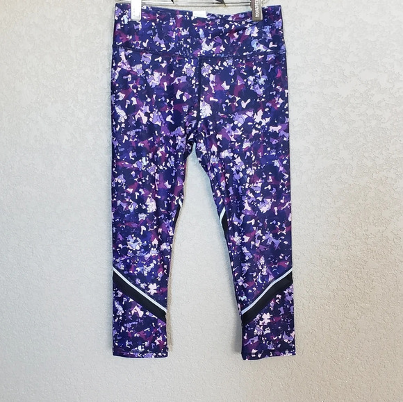 Fabletics capri leggings - Picture 1 of 4